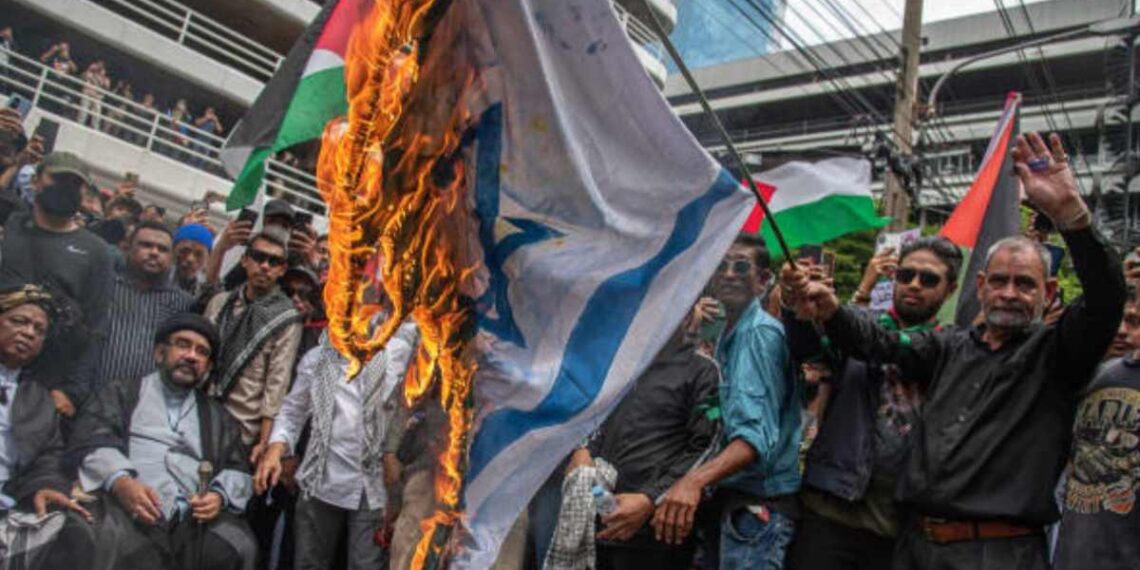 How Long Can Israel’s ‘Cursed Victory’ Sustain a Fragmented Society?